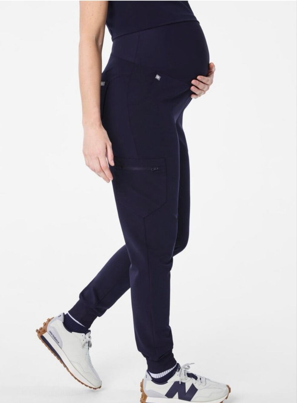 FIGS Zamora Maternity Jogger Scrub Pants Size M/Tall in Navy Blue *EUC
